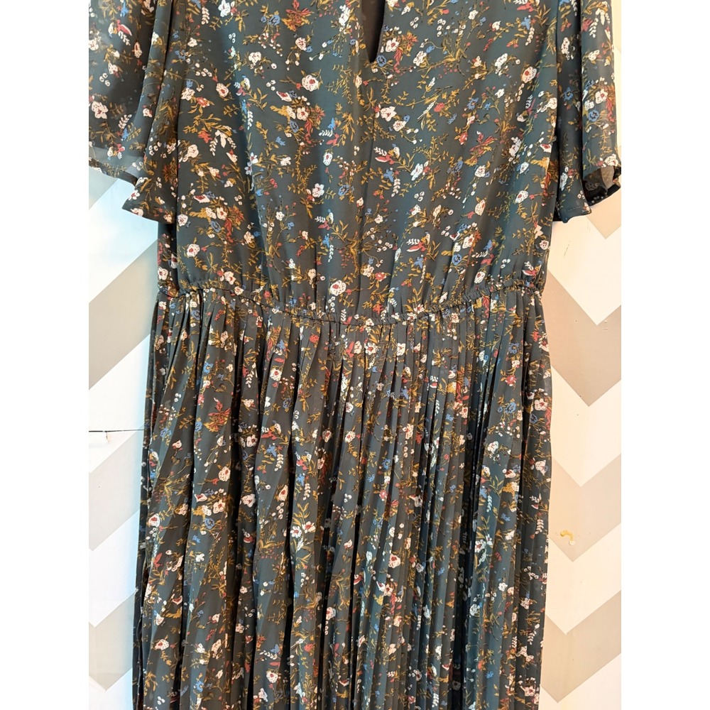 Baltic Born Floral Pleated Flutter Sleeve Midi Dress Large - Picture 5 of 9